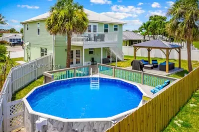 1261 Bonefish Ct 1