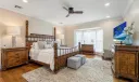 5703 SE Glen Eagle Way Photo