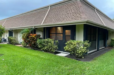 106 Half Moon Circle #C 1