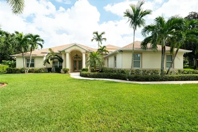 3061 Southern Oaks 1