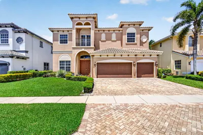 9898 Coronado Lake Drive 1