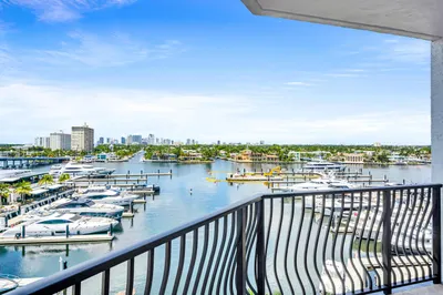 100 S BIRCH Road #806B 1