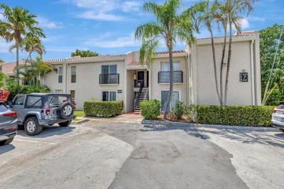5336 NE 6th Avenue #H7 1