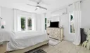 905 SE 3rd Avenue Photo