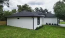 702 NW 39th Circle Photo