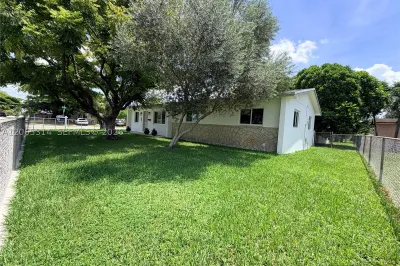 5101 SW 127th Pl 1