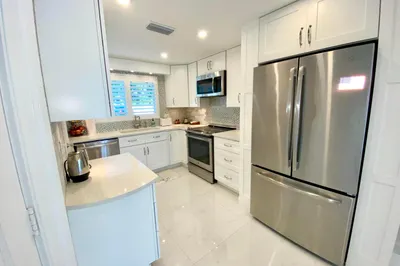 Kitchen 2 E