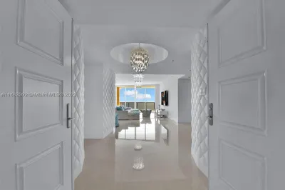 16275 Collins Ave #2601 1