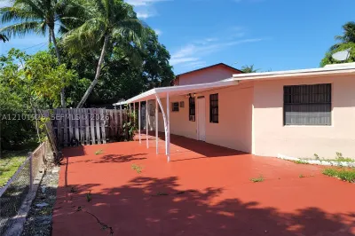 1120 E Le Jeune Road 1