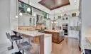 721 NE Lakeview Terrace Photo