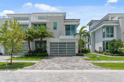 414 Ocean One Lane 1