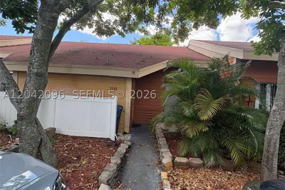 2309 NW 55th Ave 1