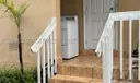 258 E 46th St Photo