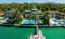 360 Harbor Dr Photo