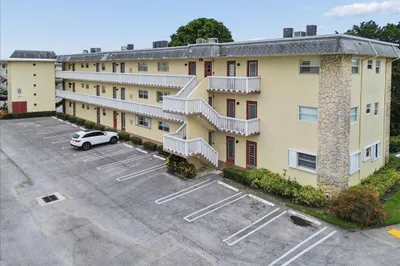4321 NW 16TH Street #C202 1