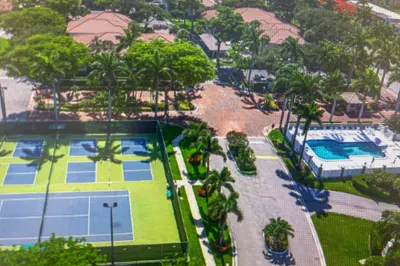 85 PELICAN POINTE Drive #103 1