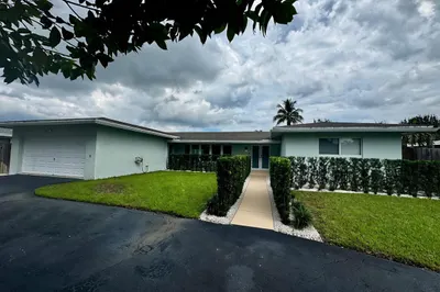 410 SW 55th Terrace 1