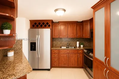 825 Brickell Bay Dr #1245 1