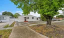 210 E 59th St Photo