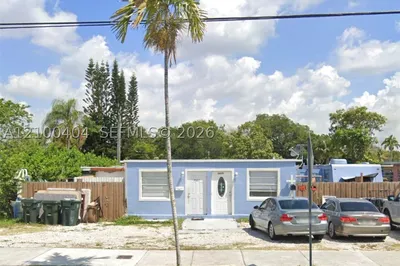 5925 SW 64th St 1