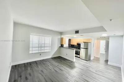 1542 Drexel Ave #107 1