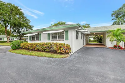 805 Meadowlark Lane 1