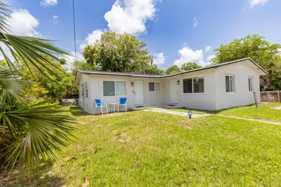 2921 NW 11th Street 1