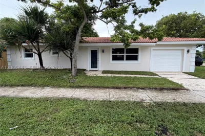 110 NE 17th Ct 1