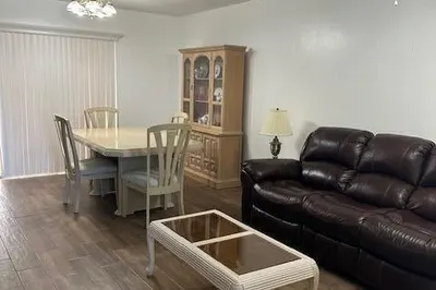 2770 S GARDEN Drive S #208 1