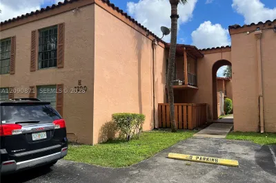 7200 Fairway Dr #H5 1