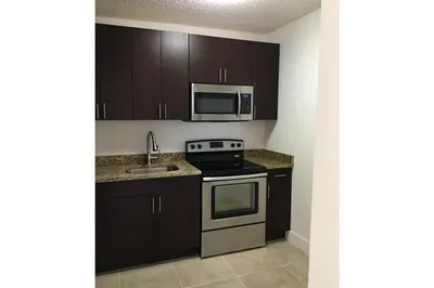 4003 N University Drive #107 1