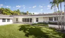 335 Harbor Dr Photo