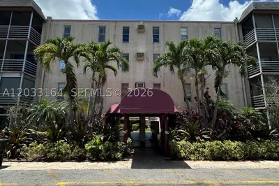 2800 NW 56th Ave #G201 1