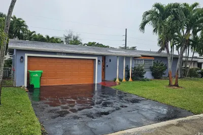 8140 NW 20th Ct 1