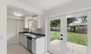 9 Windsor Road E Photo