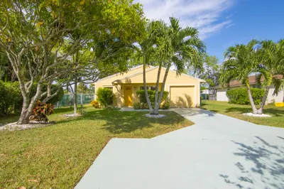 8443 Garden Gate Place 1