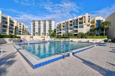 364 Golfview Road #506 1