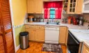 130 E 35th St Photo