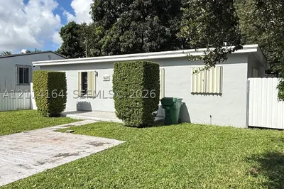 1865 NW 50th St 1