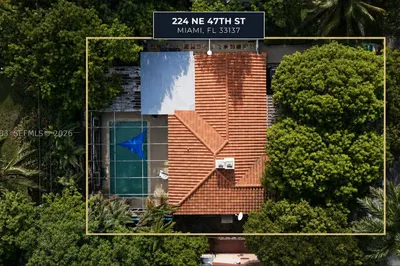 224 NE 47th St 1