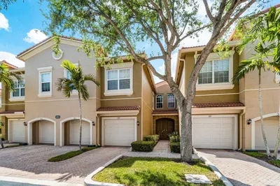 001-4911BonsaiCircle-PalmBeachGardens-FL