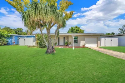 6851 SW 7th Place 1
