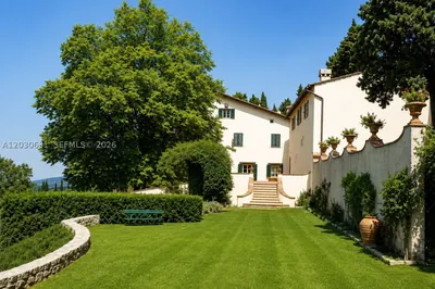 Tuscany Luxury Estate Florence Max Mlekus 1