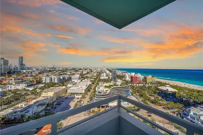 400 S Pointe Dr #2310 1