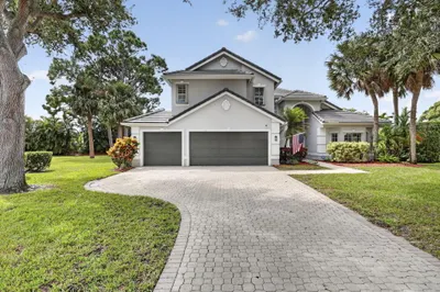 486 S Peacock Lane 1
