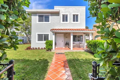 921 Ortega Road 1