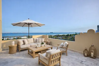 1330 Ocean Dr #R7C 1