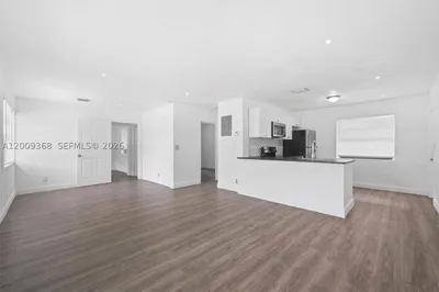1344 NW 7th Ter 1