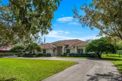 7280 SW 100th St 1