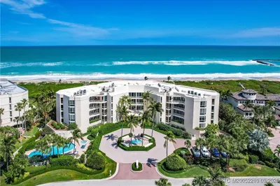 3001 SE Island Point Lane #14 1